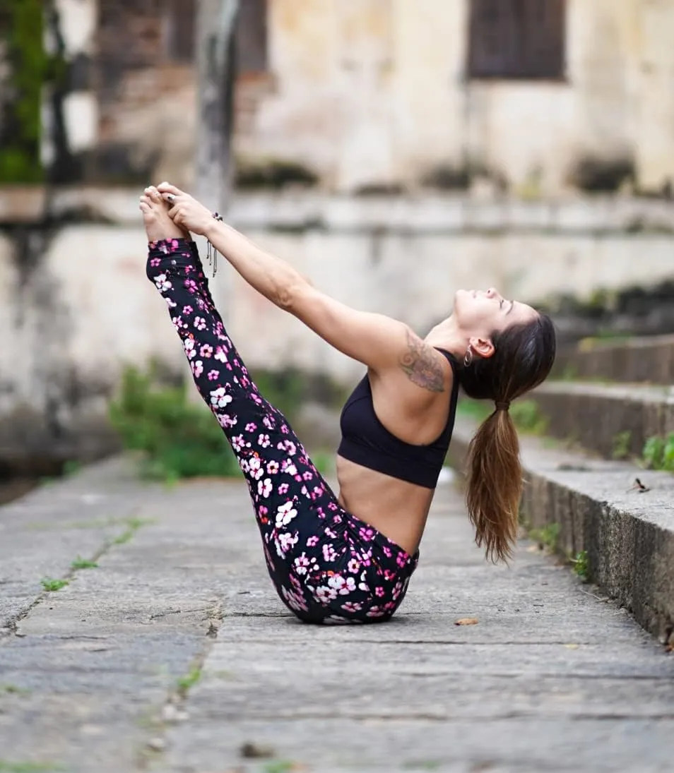 Comfy Yoga Women's Printed High Waisted Yoga Leggings | 2 Side Pockets | Soft Lightweight Workout Leggings