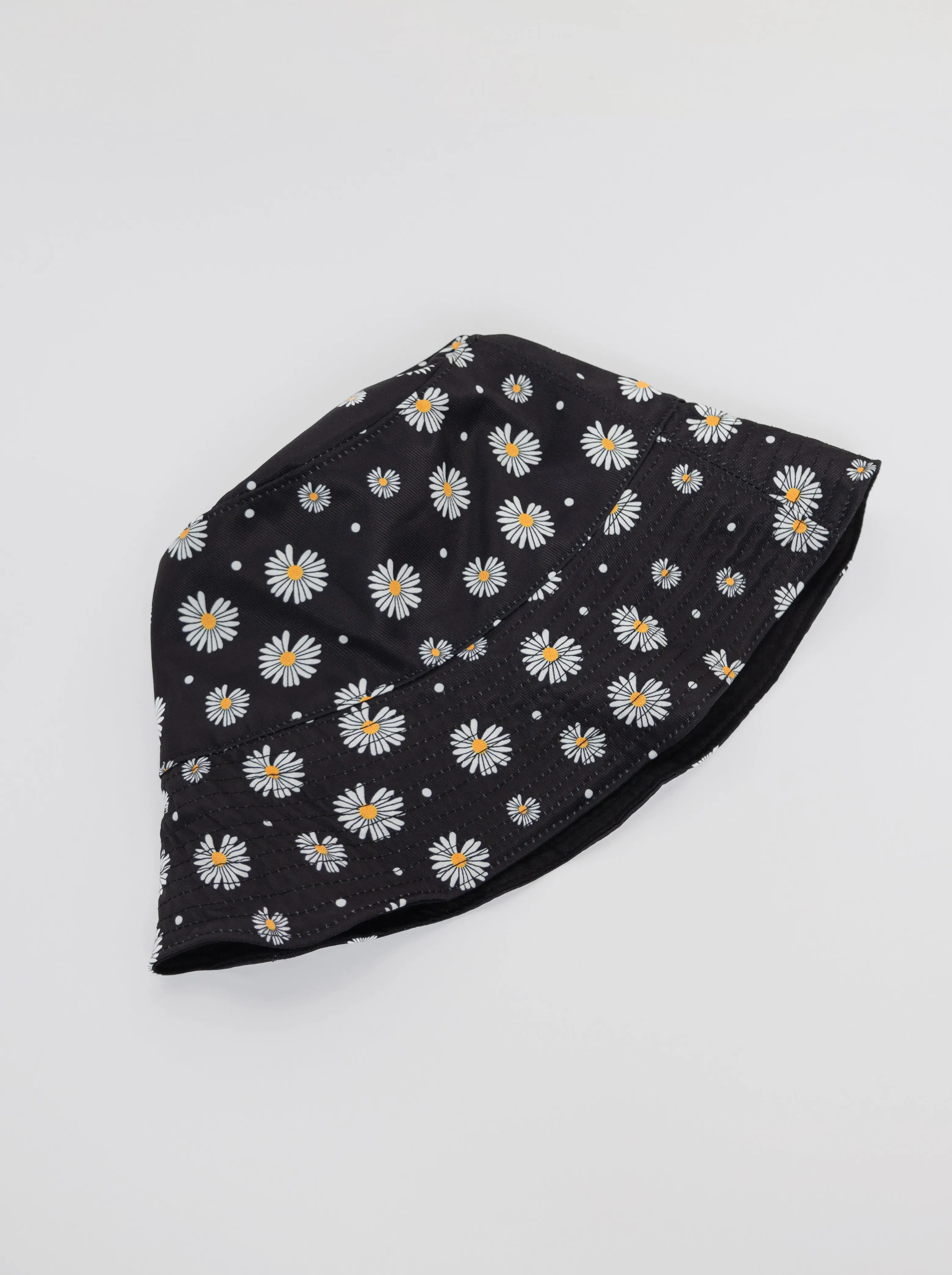 Daisy Black - Reversible Bucket Hat (Adult/Older Kid)