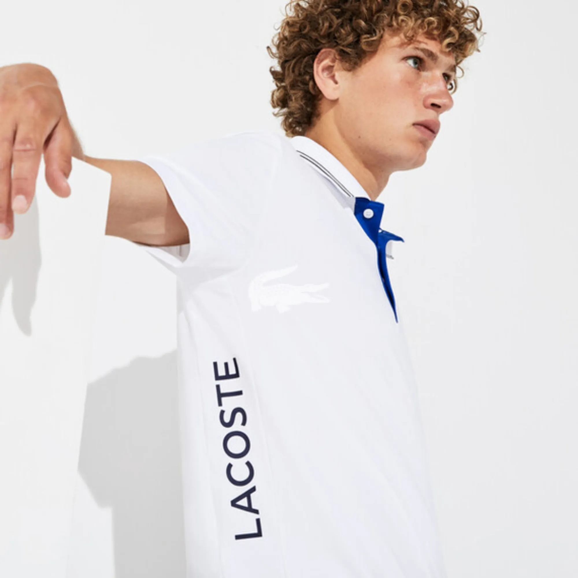 Lacoste Men'S Sport Breathable Stretch Jersey Golf Polo - Blanc/Aviateur-Marine