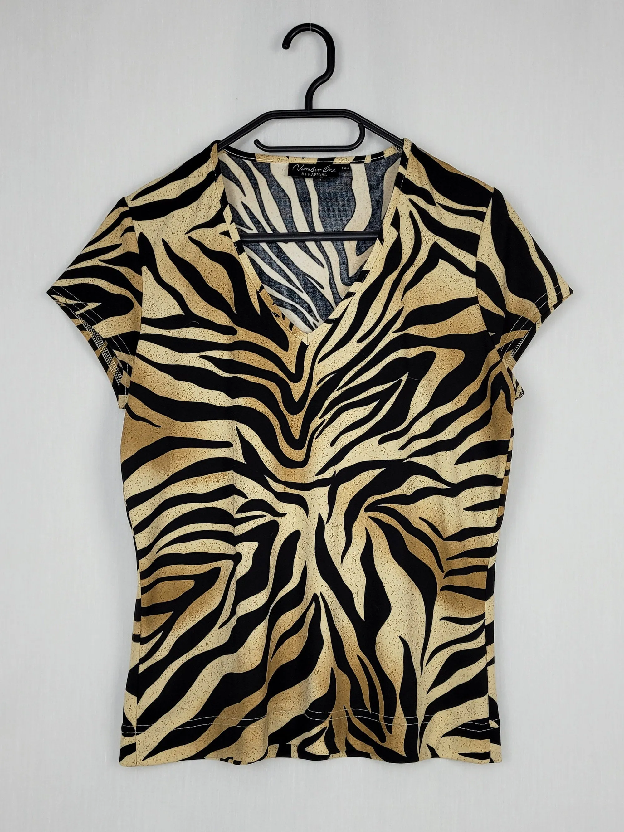 Vintage 90s animal print minimalist top blouse
