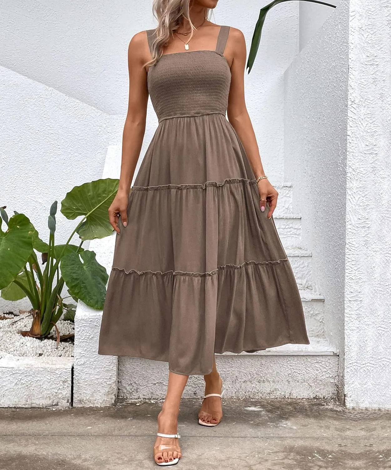 Womens Sleeveless Maxi Dress 2025 Summer Dresses Square Neck Smocked Ruffle Beach Sundress