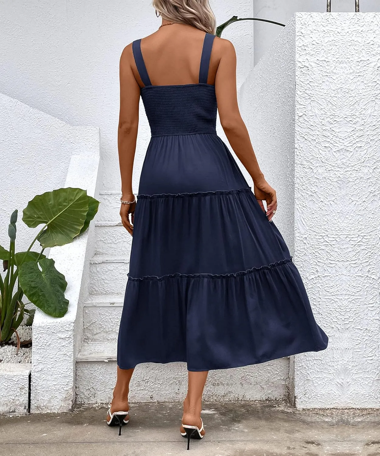 Womens Sleeveless Maxi Dress 2025 Summer Dresses Square Neck Smocked Ruffle Beach Sundress